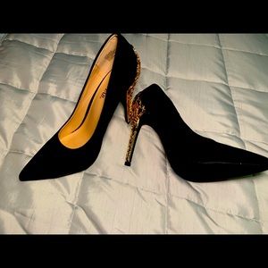 COPY - Gold Detail Heels